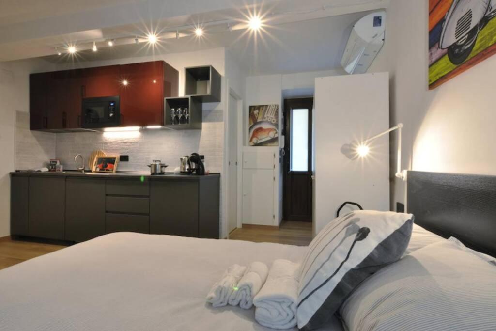 Special 10 - Comfort And Style In The Heart Of Historic Turin Center エクステリア 写真